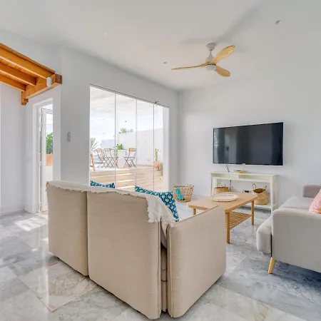 别墅 Pasitoblanco Porto Mare 45 Seaview Private Heated Pool *