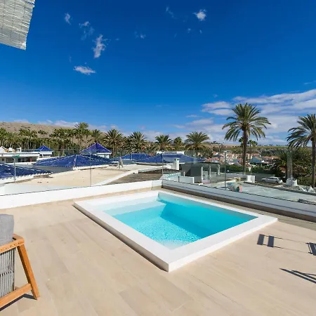 别墅 Pasitoblanco Porto Mare 45 Seaview Private Heated Pool