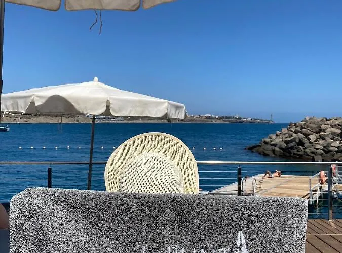 Вилла Pasitoblanco Porto Mare 45 Seaview Private Heated Pool
