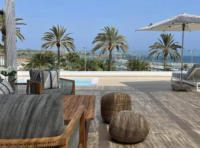 Вилла Pasitoblanco Porto Mare 45 Seaview Private Heated Pool Пасито Бланко