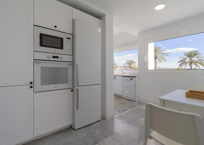 Вилла Pasitoblanco Porto Mare 45 Seaview Private Heated Pool