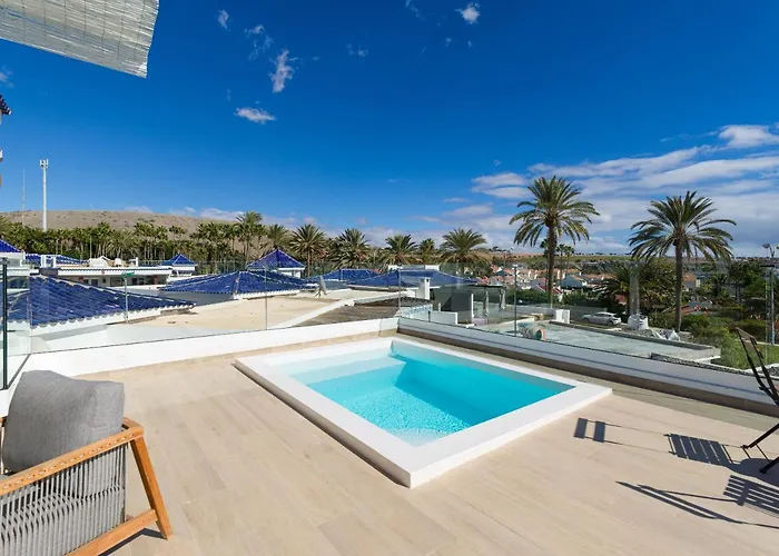 Вилла Pasitoblanco Porto Mare 45 Seaview Private Heated Pool